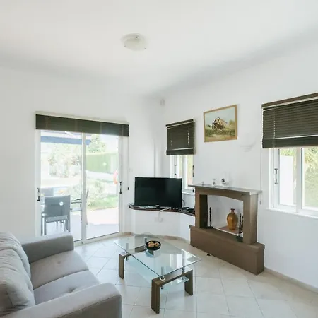 Villa Chrysanthemum 3 Bedroom *