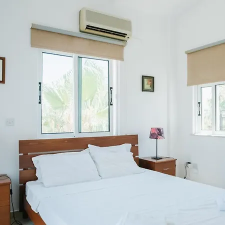 Chrysanthemum 3 Bedroom * Paphos